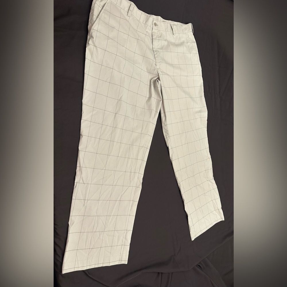 Nike Dri-fit Mens cream checkered golf pants size 40x32